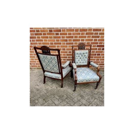 Ein Paar Palisander Stühle / arm chairs aus der Viktorianischen Epoche