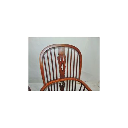 Yorkshire Windsor Armlehnstuhl um 1850 aus massivem Obstholz