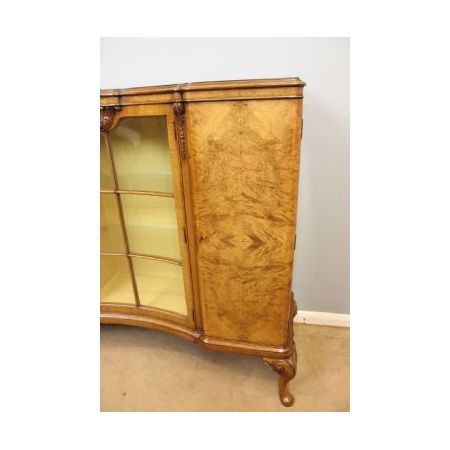 Antike Nussbaum-Vitrine / antique burr walnut side cabinet