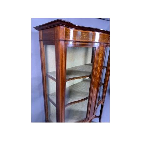 Antike, spätviktorianische Mahagoni-Vitrine mit serpentinem Design