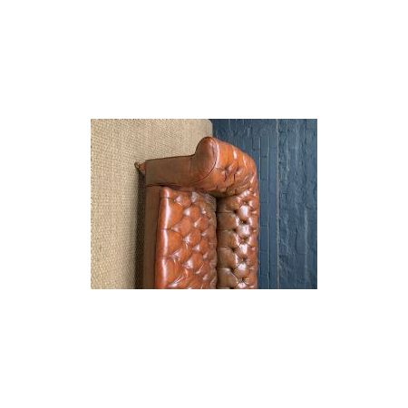 a very attractive victorian leather chesterfield circa 1880-1895 Viktorianisches Chesterfieldsofa aus Leder