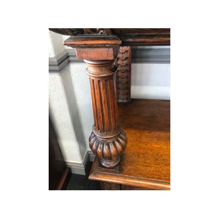 Antikes Sideboard / Kommode aus massivem Eichenholz