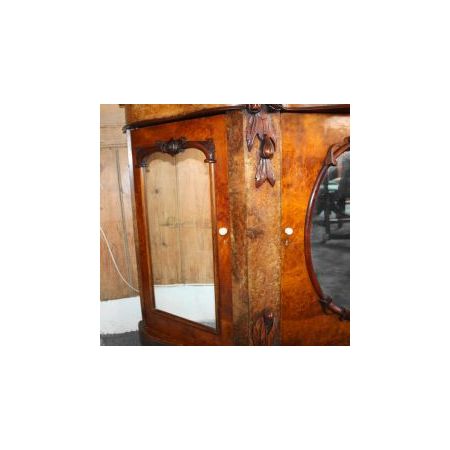 Viktorianisches Sideboard aus Nussbaumholz