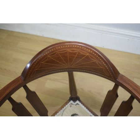 Wundervoller, antiker Edwardianischer Eckstuhl / cornerchair mit Intarsien aus Mahagoni