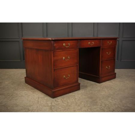 Großer viktorianischer Schreibtisch / partners desk aus Mahagoni