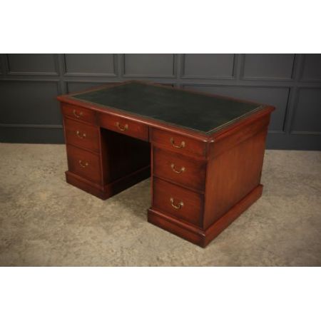 Großer viktorianischer Schreibtisch / partners desk aus Mahagoni