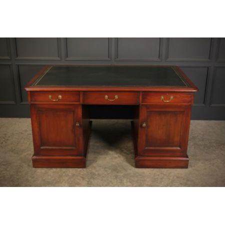 Großer viktorianischer Schreibtisch / partners desk aus Mahagoni