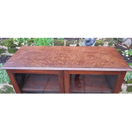 Antikes Edwardianisches Bücherregal / Büchervitrine / bookcase verglast