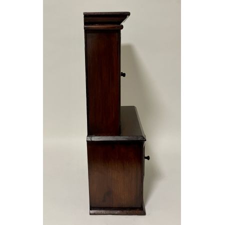 Antiker Vitrinenschrank, Küchenschrank aus Kiefernholz