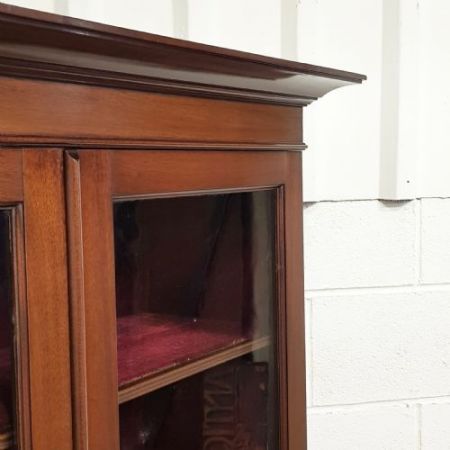 Antiker edwardianischer verglaster Bücherschrank aus Mahagoni