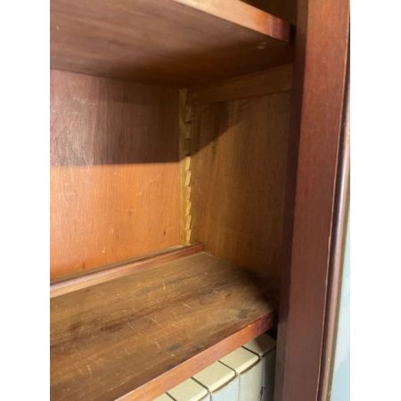 Mahagoni Bücherschrank mit Glastüren mit Unterschrank / cupboard