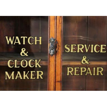 Charmantes Bücherregal / Vitrine aus Kiefernholz mit beschrifteten Gläsern