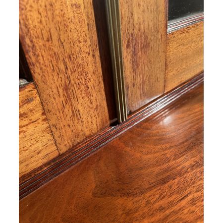 Antiker Mahagoni-Bücherschrank mit Unterschrank aus dem 19. Jahrhundert