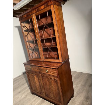 Antiker Mahagoni-Bücherschrank mit Unterschrank aus dem 19. Jahrhundert