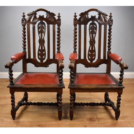 Ein Paar Eichen-Armlehnstühle im Barley-Twist-Stil