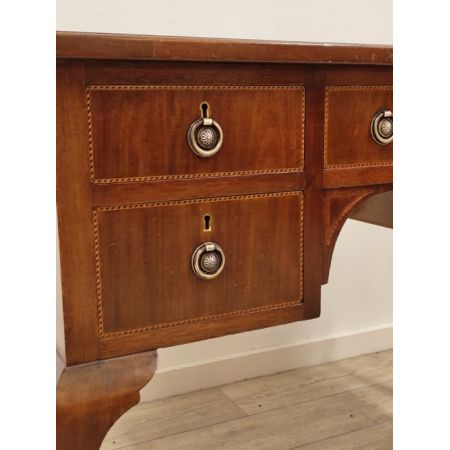 Antiker Edwardianischer Massivholz-Damenschreibtisch aus Mahagoni für Büroarbeit und Schreibarbeiten