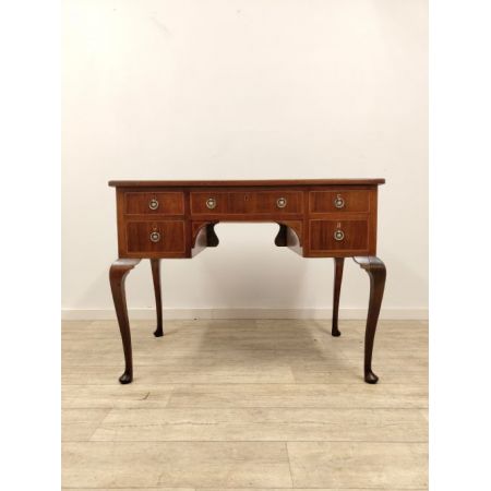 Antiker Edwardianischer Massivholz-Damenschreibtisch aus Mahagoni für Büroarbeit und Schreibarbeiten