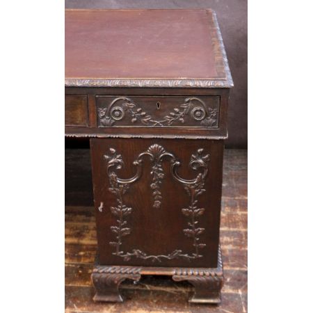 Antiker Schreibtisch / partnersdesk aus dem 19. Jahrhundert aus Mahagoni