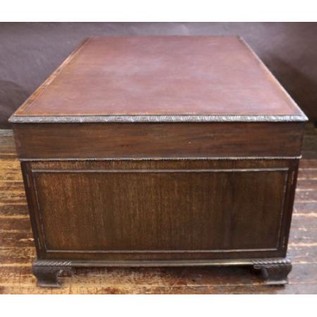 Antiker Schreibtisch / partnersdesk aus dem 19. Jahrhundert aus Mahagoni