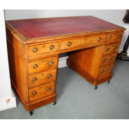 Antiker Viktorianischer Schreibtisch / pedestal desk aus Eichenholz