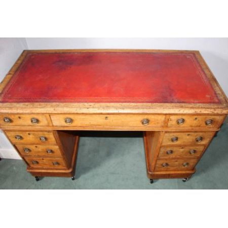 Antiker Viktorianischer Schreibtisch / pedestal desk aus Eichenholz