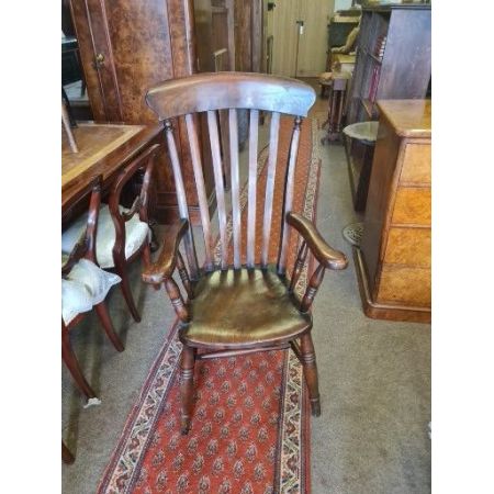 Außergewöhnlicher Armlehnstuhl aus Esche und Ulme