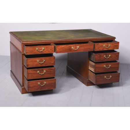 Massiver Partnersdesk / Schreibtisch aus Padouk-Holz im George-IV-Stil