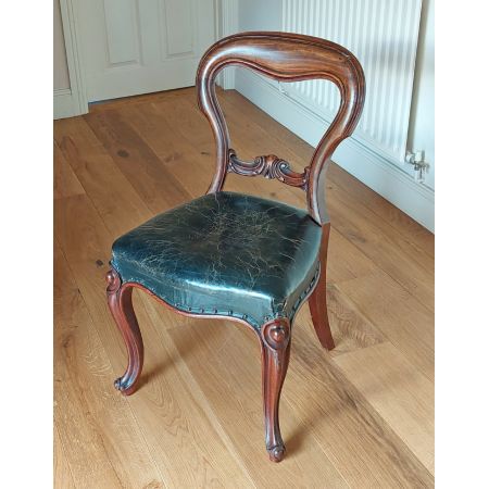 Antiker Lederstuhl / ballon chair, desk chair aus Mahagoni