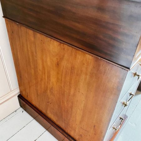 Hochwertiger Schreibtisch aus Massivmahagoni aus der späten 19. Jahrhunderts