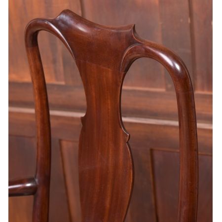 Paar Bibliotheksstühle im Stil von Queen Anne, hergestellt aus massivem Mahagoni