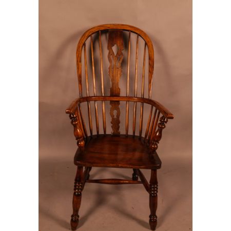 Attraktiver Windsor-Stuhl mit hoher Rückenlehne aus Esche mit einem Sitz aus Elm-Holz