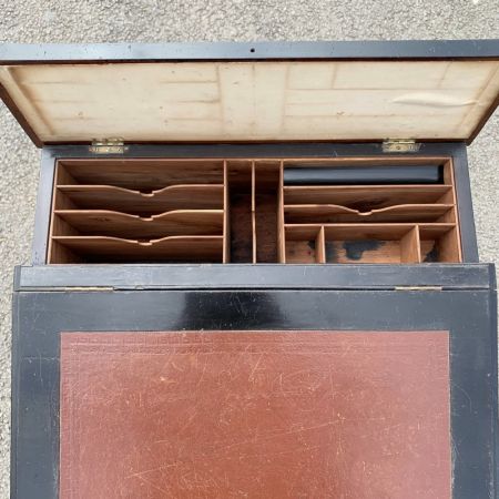 Schöne viktorianische, ebonisierte Davenport