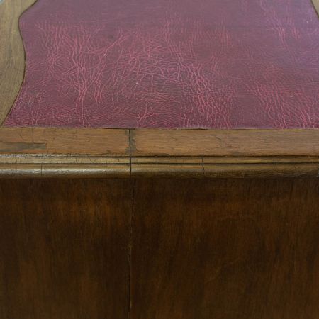 antiker Edwardian Schreibtisch mit Kneehole und Lederplatte