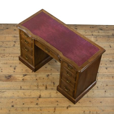 antiker Edwardian Schreibtisch mit Kneehole und Lederplatte