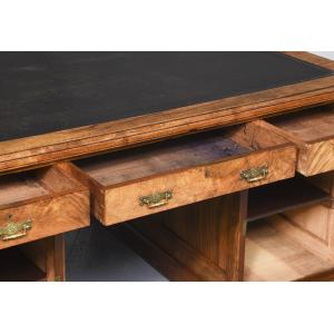 Schöner spätviktorianischer Schreibtisch / Partnersdesk aus Walnussholz, aus der Zeit um 1880
