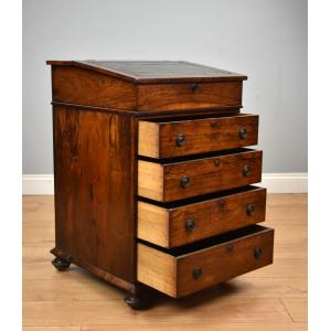 Hochwertiger Regency Davenport aus Rosenholz mit Lederplatte