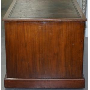 Antiker Hampton & Sons Schreibtisch / pedestal partners desk aus Mahagoni