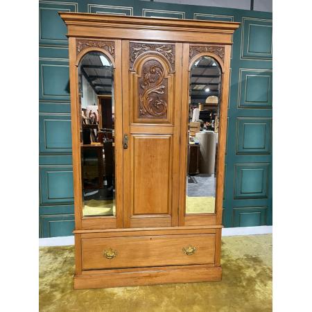 Edwardianische Kleiderschrank mit Spiegeltür