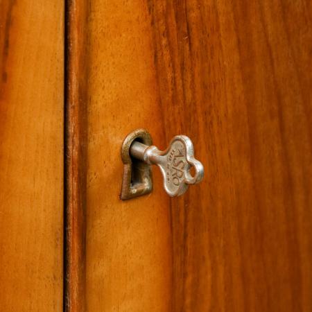 Art deco Kleiderschrank/ ca. 1940