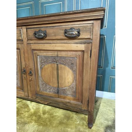 Edwardianisches Eichenholz Sideboard aus Massivholz