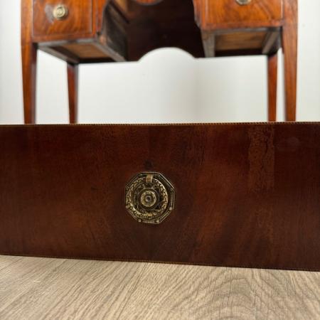 Antikes Sideboard aus Mahagoni aus dem 19. Jahrhundert