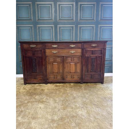 Viktorianisches, dekorativ geschnitztes Sideboard aus Eichenholz mit Spiegelrückseite