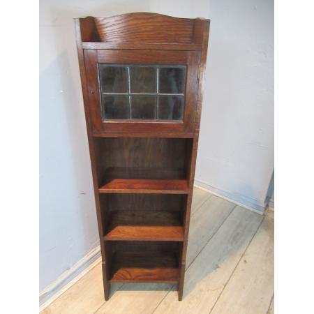 Kleines offenes Bücherregal aus Eiche