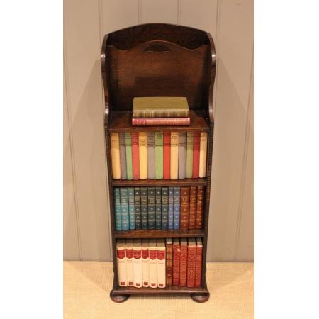 Offenes Bücherregal aus Eiche mit Zeitschriftenständer