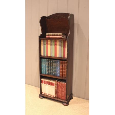 Offenes Bücherregal aus Eiche mit Zeitschriftenständer