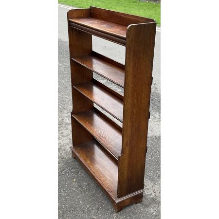 Bücherregal offen aus Eichenholz