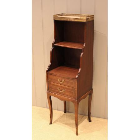 französischer Mahagoni Beistellschrank