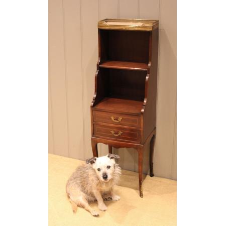 französischer Mahagoni Beistellschrank