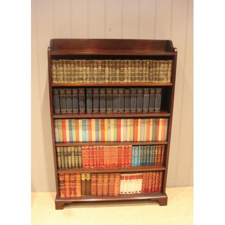 Edwardianisches open bookcase aus Mahagoni