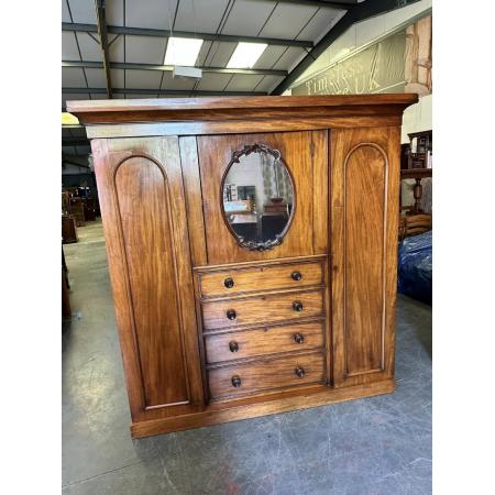 Viktorianische Kleiderschrank/ compactum wardrobe